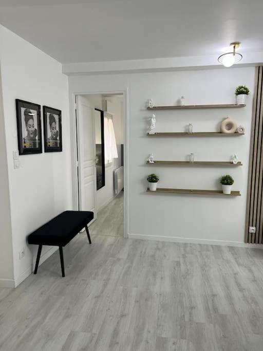 Beau Duplex Au Centre Ville. Mantes-la-Jolie Exteriér fotografie